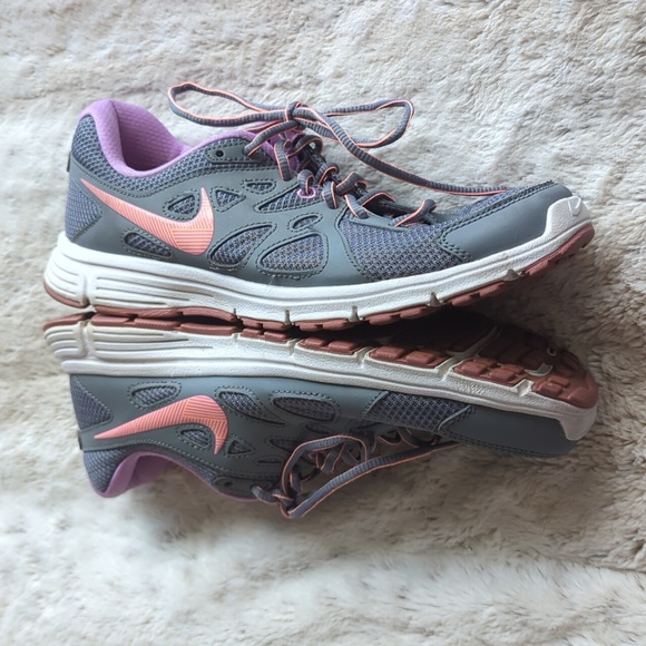 Nike Revolution 2 Women's Size 10.5 Gray Purple Orange Running Athletic Shoes - Picture 8 of 9